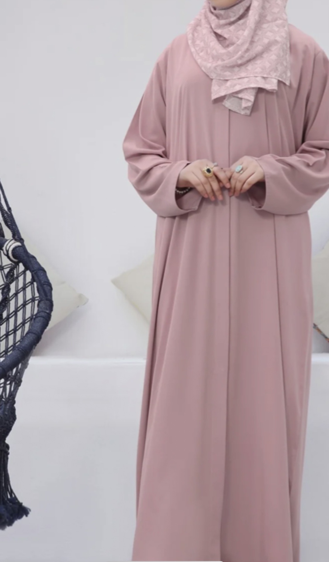 Raqeeq Silk Abaya